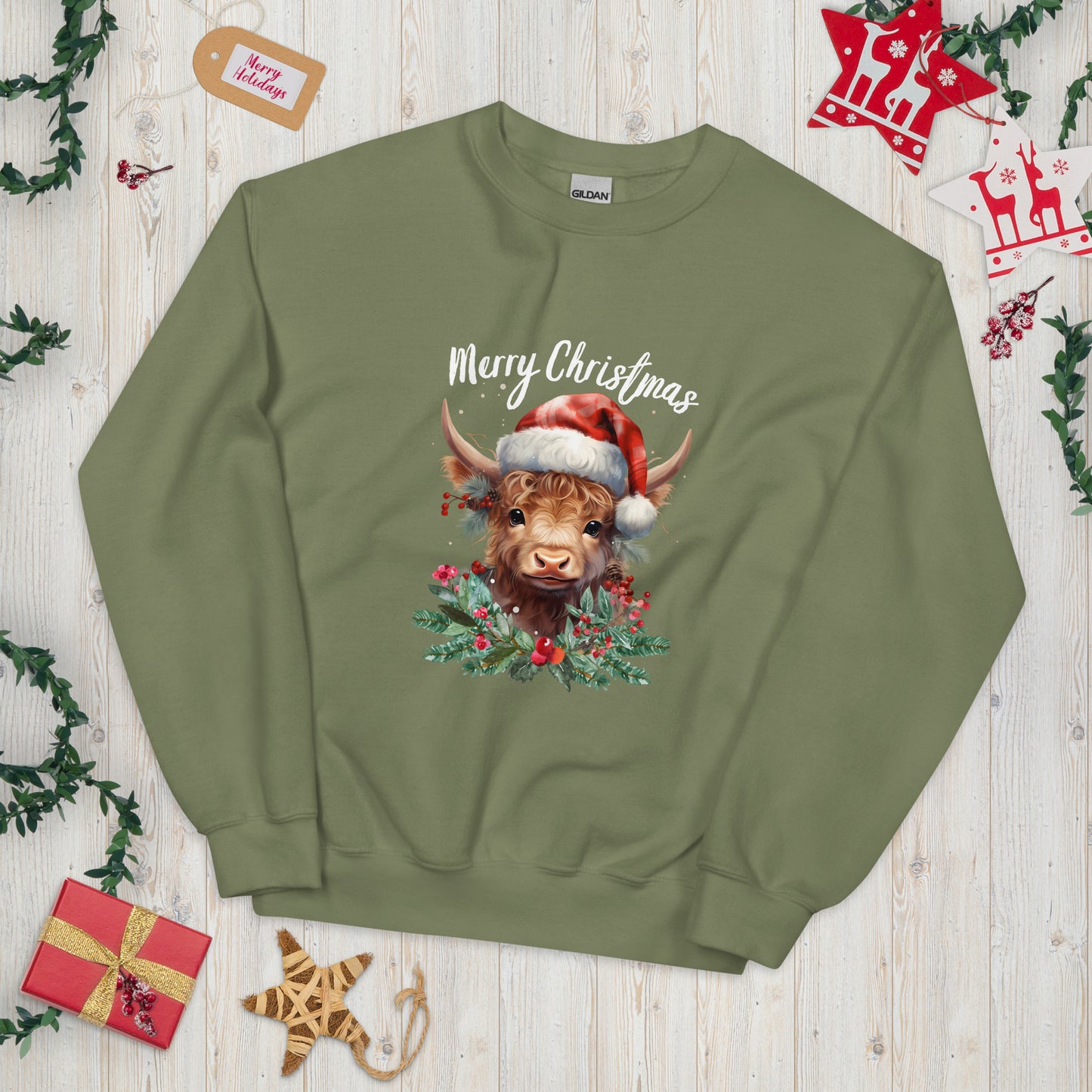 Christmas Highland Cow Pullover - High Quality Festive Family Unisex Sweatshirt, Gift for Cow Lovers, Cute Christmas Shirt, Cow with Santa Hat