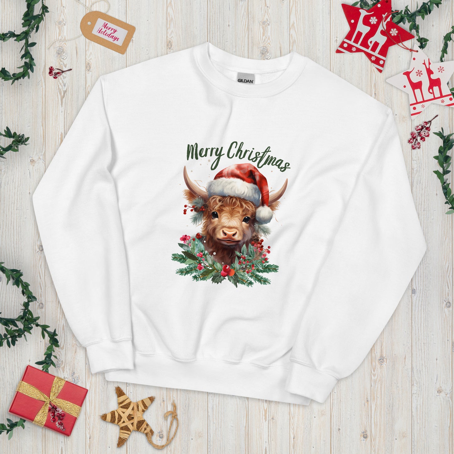 Christmas Highland Cow Pullover - High Quality Festive Family Unisex Sweatshirt, Gift for Cow Lovers, Cute Christmas Shirt, Cow with Santa Hat
