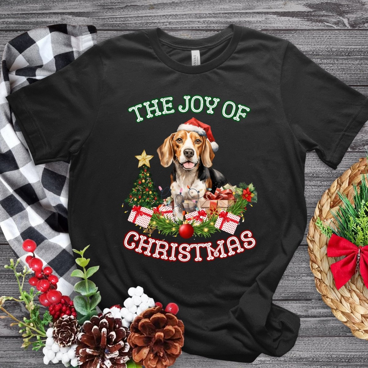 Christmas Beagle Dog T-Shirt - High Quality Festive Unisex T-Shirt, Gift for Beagle Owner, Gift for Doglovers, Cute Xmas Dog Tee - Everything Pixel