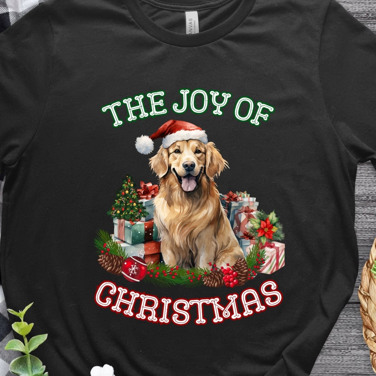 Christmas Golden Retriever T-Shirt - High Quality Festive Unisex T-Shirt, Gift for Retriever Owner, Gift for Doglovers, Cute Xmas Dog Tee - Everything Pixel