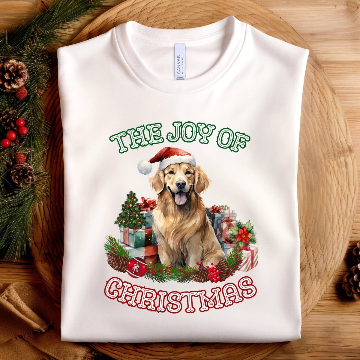 Christmas Golden Retriever T-Shirt - High Quality Festive Unisex T-Shirt, Gift for Retriever Owner, Gift for Doglovers, Cute Xmas Dog Tee - Everything Pixel